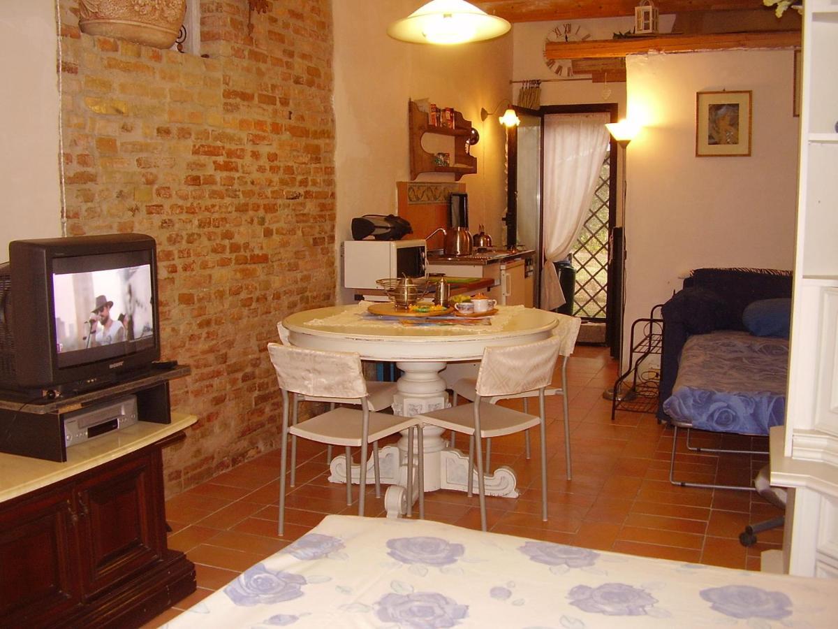 Villa Abruzzocasacampagna Collecorvino - Monolocale Con Mini-Cucina, Giardino E Parcheggio Exterior foto